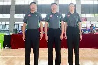 米乐体育官网-青年篮球培训课程受欢迎，热度高涨(篮球青年训练营)